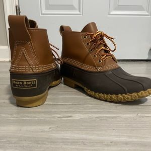 L.L. BEAN Women’s Duck Boots